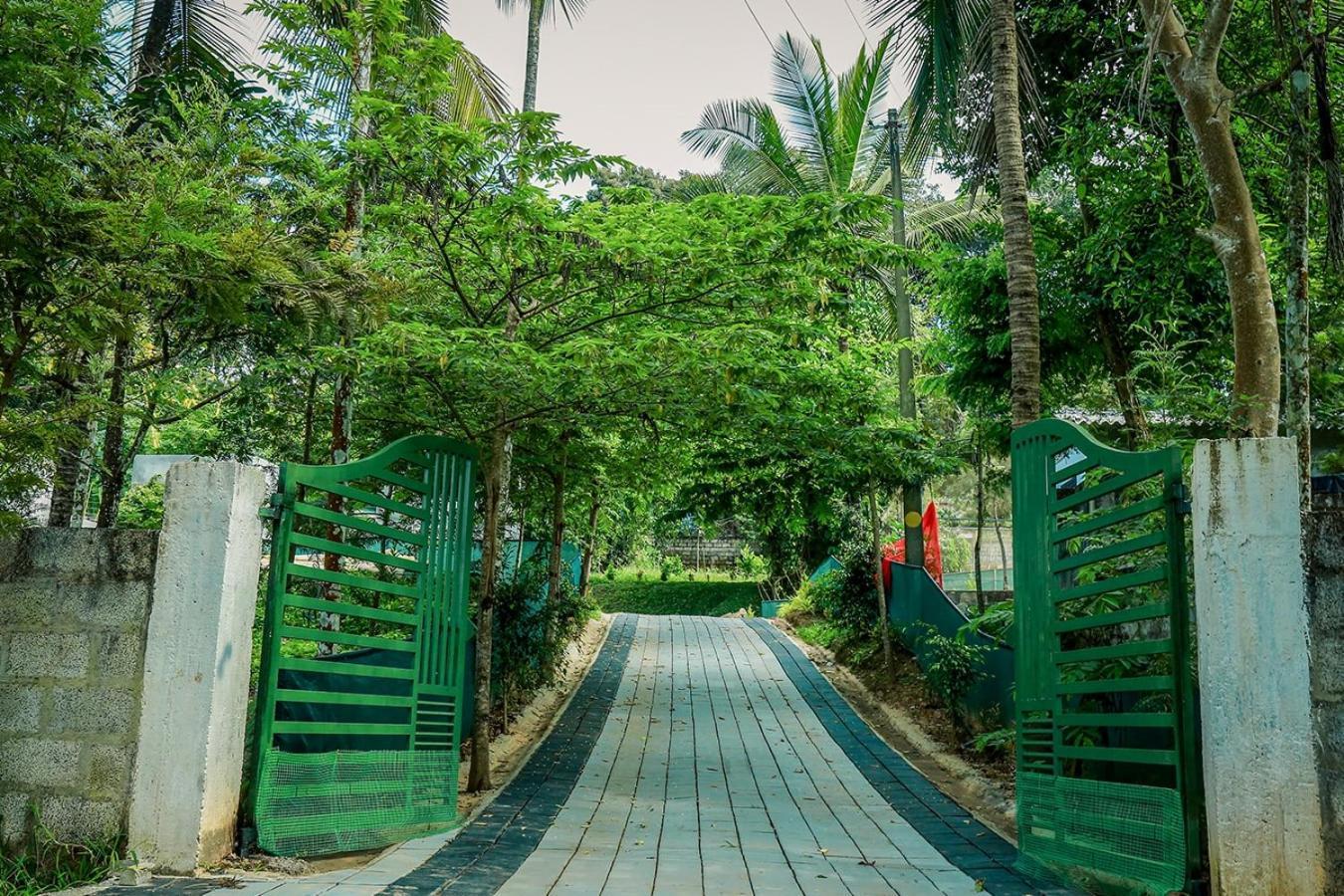 Green Aura Private Villas Sultan Bathery Extérieur photo