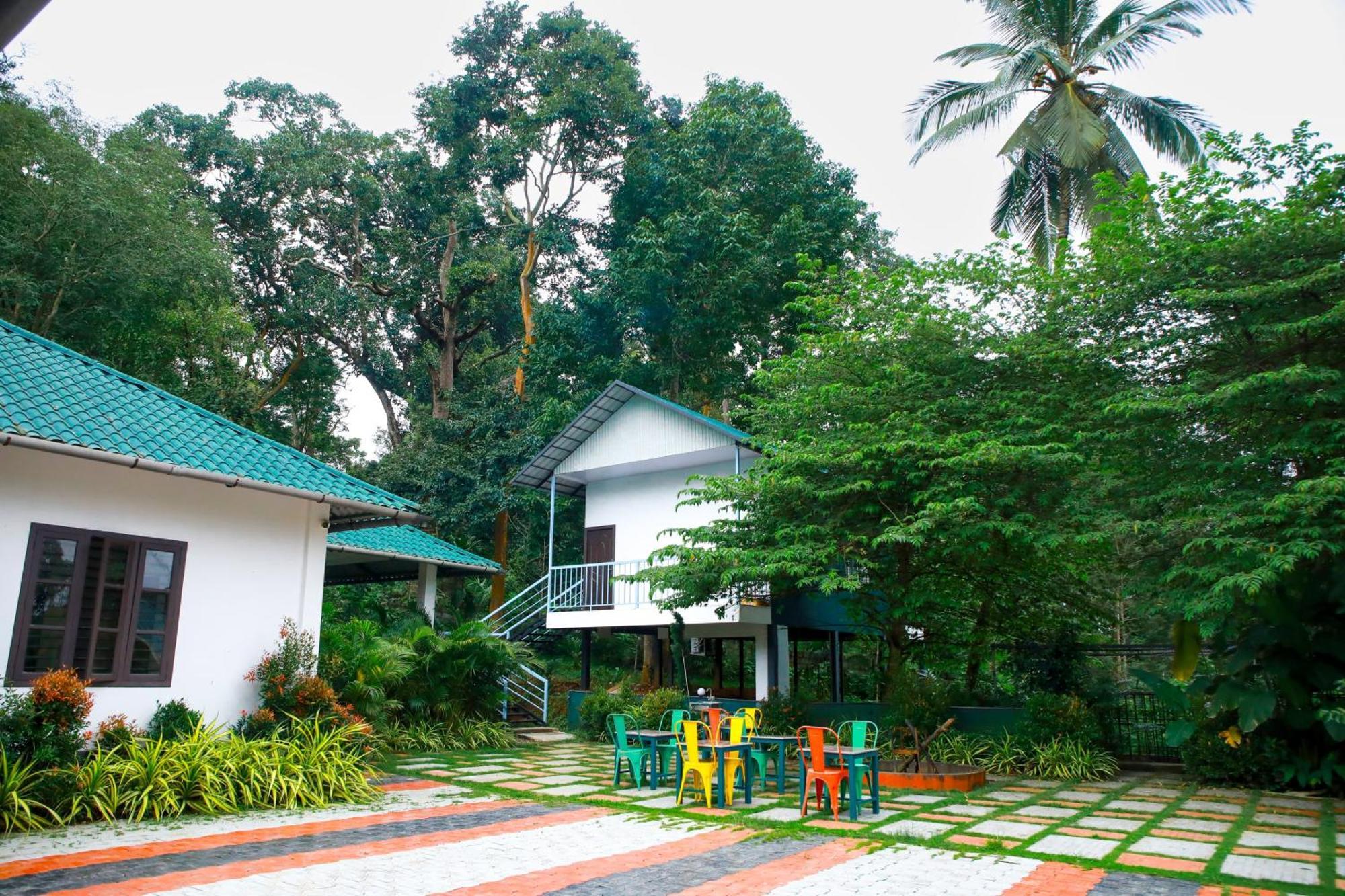 Green Aura Private Villas Sultan Bathery Extérieur photo