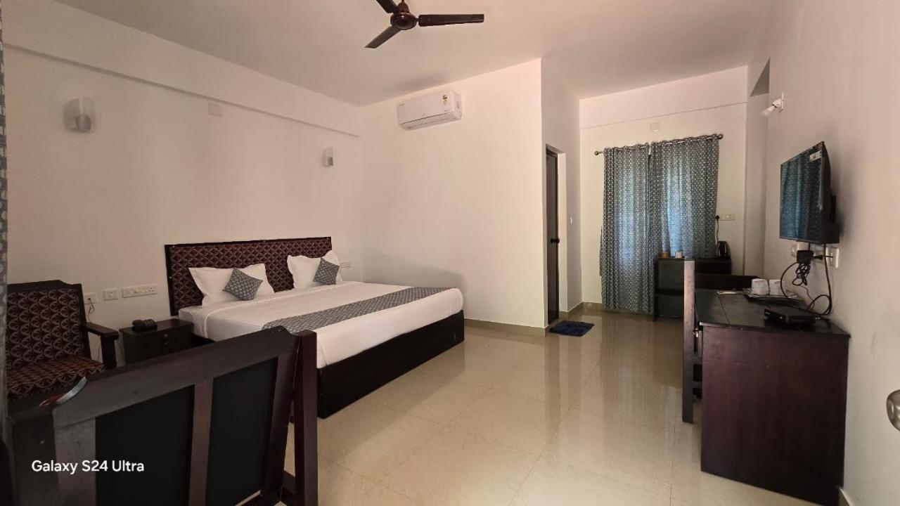 Green Aura Private Villas Sultan Bathery Extérieur photo