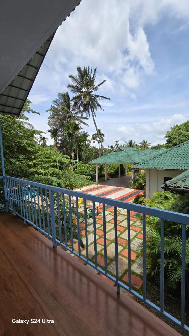 Green Aura Private Villas Sultan Bathery Extérieur photo