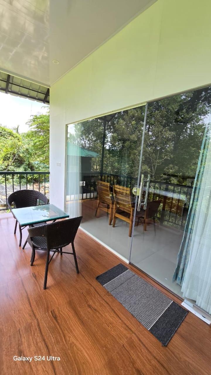 Green Aura Private Villas Sultan Bathery Extérieur photo
